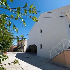 Apartman Tim, Trogir